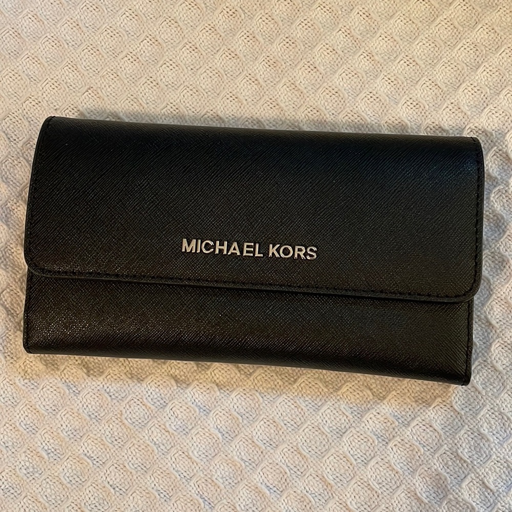Michael Kors black wallet with 20 card slots plus extra spaces!